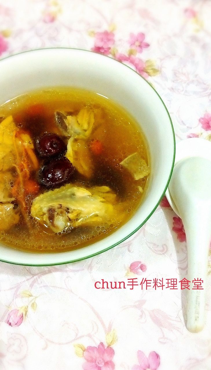 蟲草紅棗燉雞湯