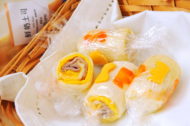 檸檬醬經典肉蛋土司糖果捲