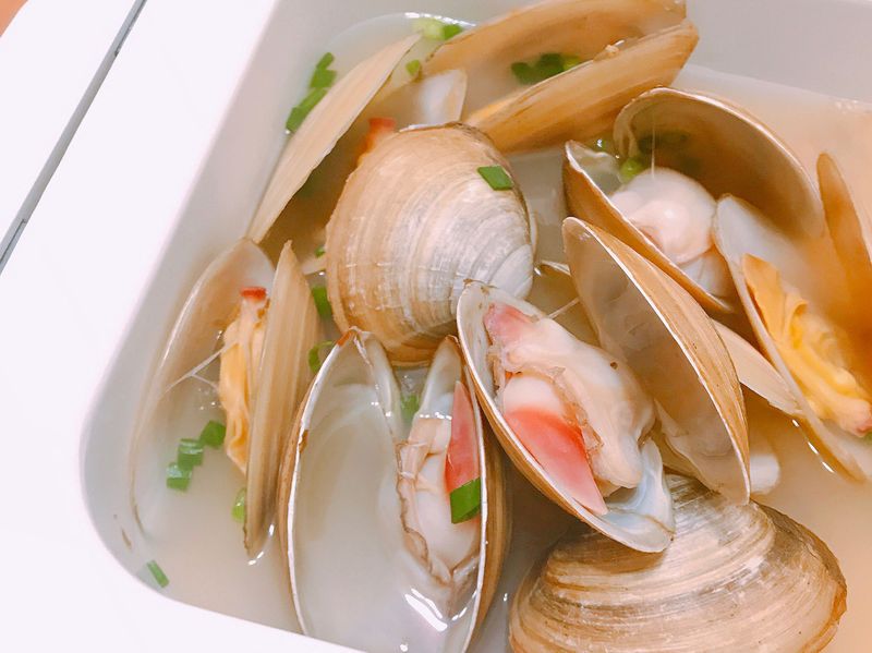 《鰹魚昆布高湯大蜆》