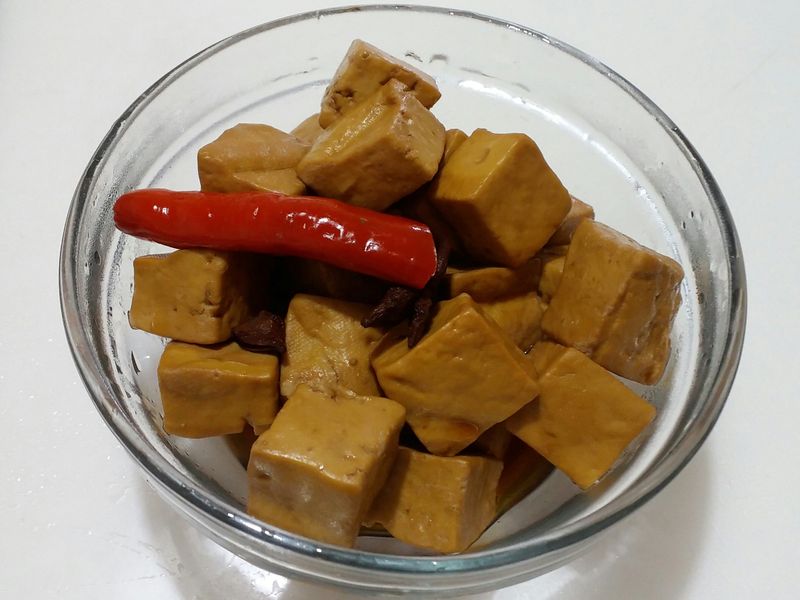 蜜汁魯辣豆乾