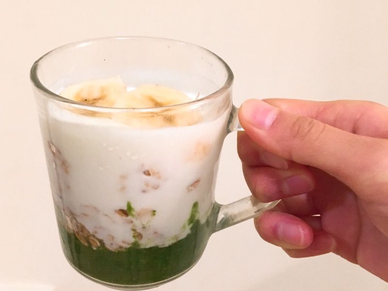 香蕉菠菜優格燕麥