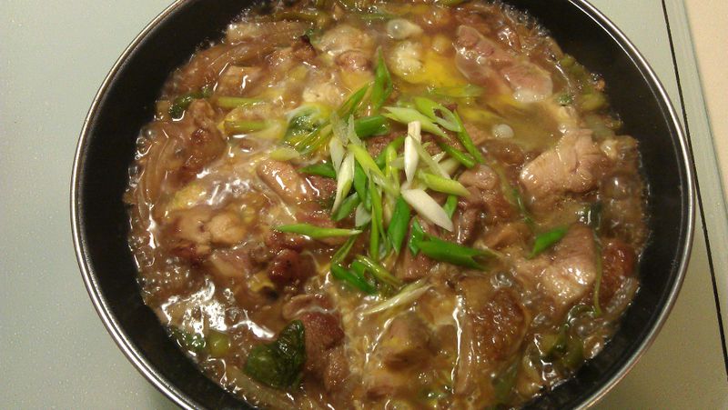 雞腿丼飯