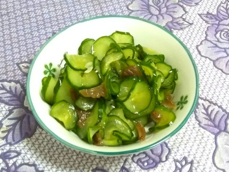 涼拌梅子小黃瓜