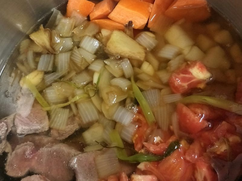 番茄牛肉麵