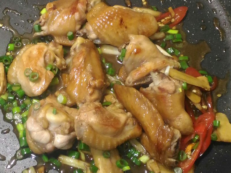 超下飯的蔥辣雞翅