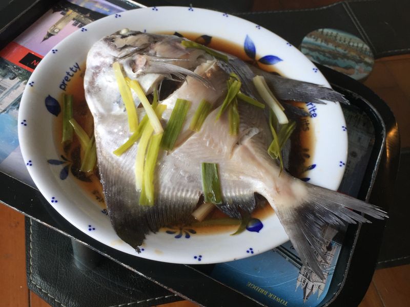 清蒸鯧魚