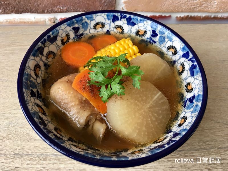 蘿蔔土雞肉骨茶