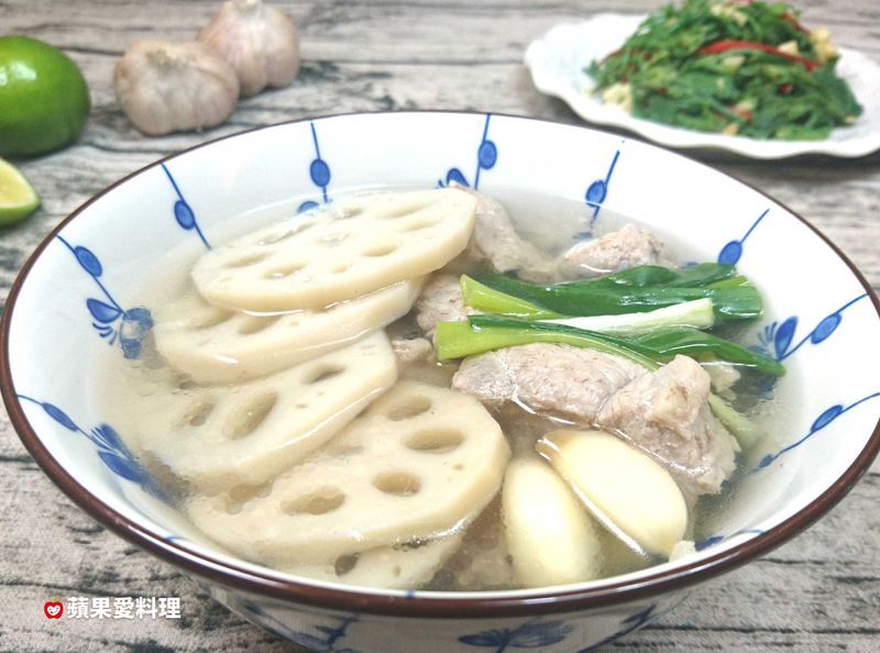蓮藕排骨湯(電鍋)