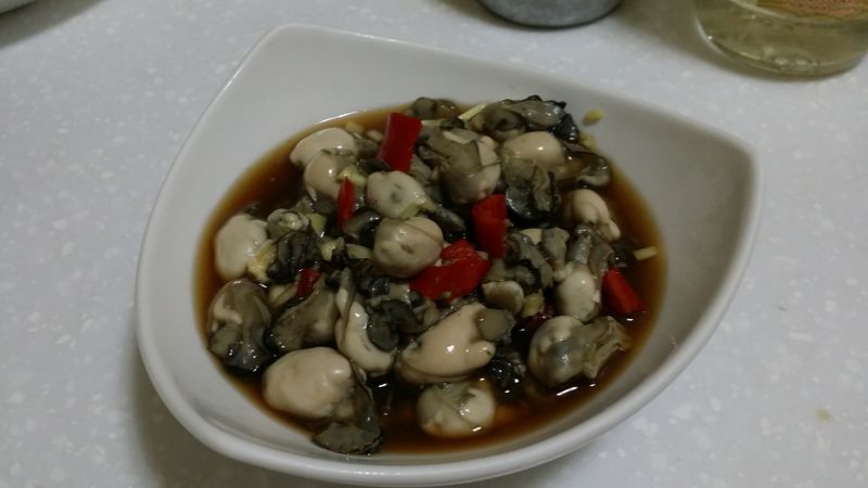 涼拌鮮蚵