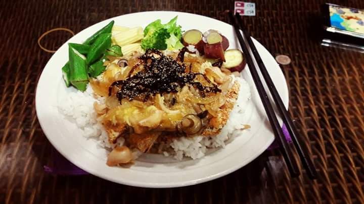 偽日式豬排丼