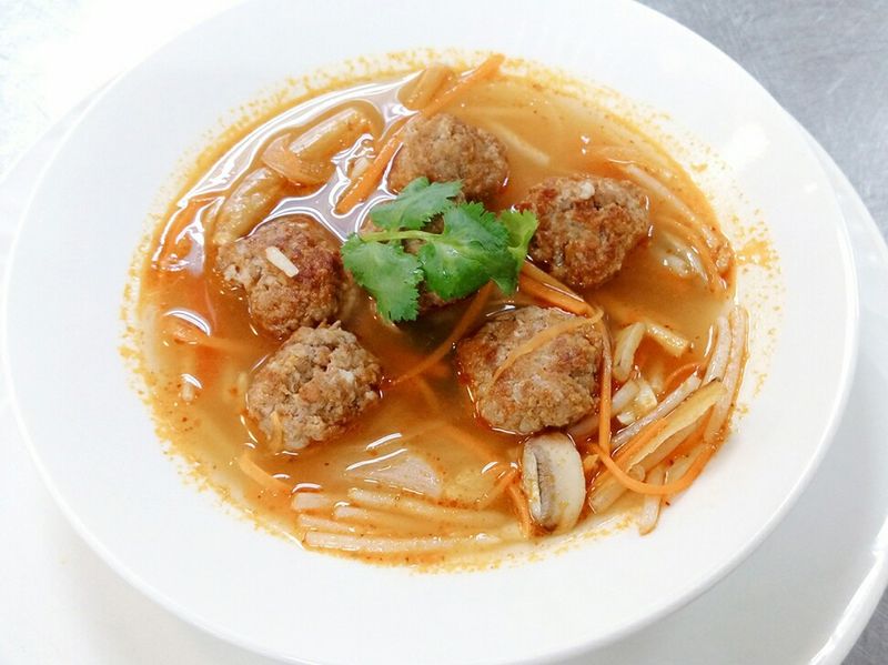 酸辣丸子湯