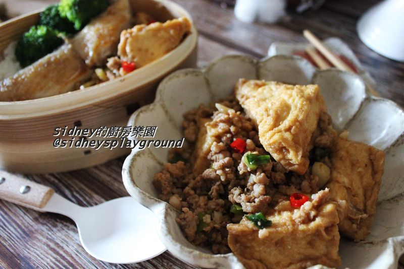 肉末燒油豆腐