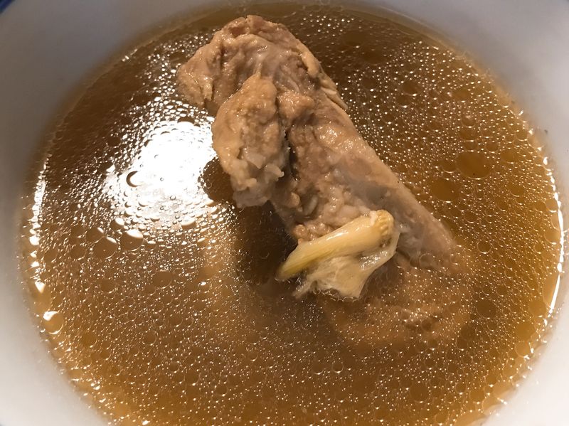 超簡單肉骨茶