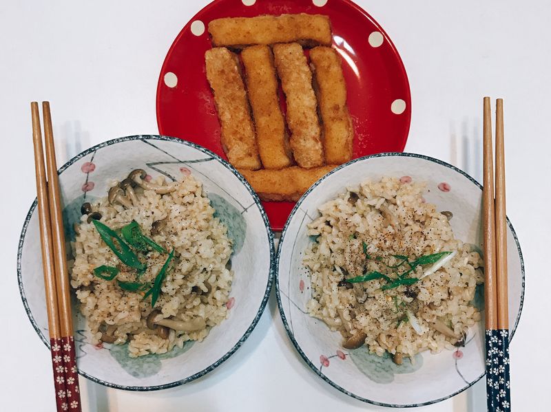 蒜香菇菇炊飯（萬用鍋）