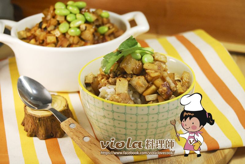 炸醬拌飯
