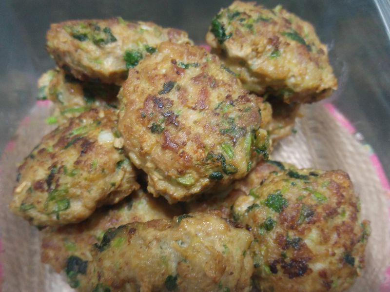 香菜肉丸子