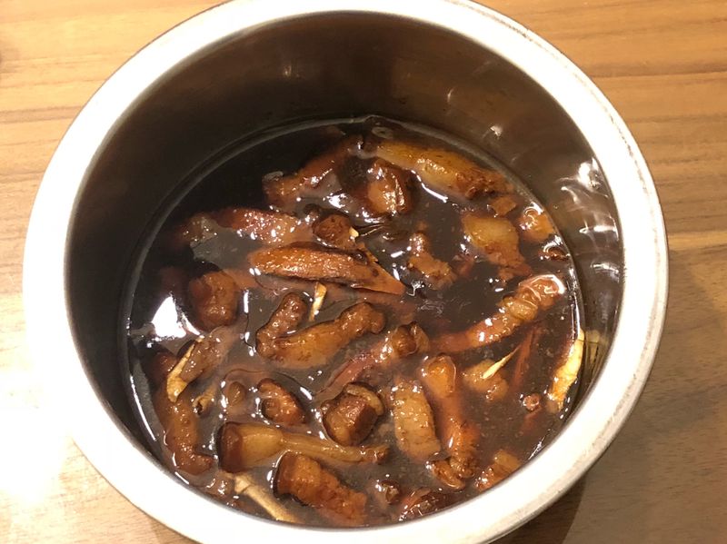 原汁原味魯肉