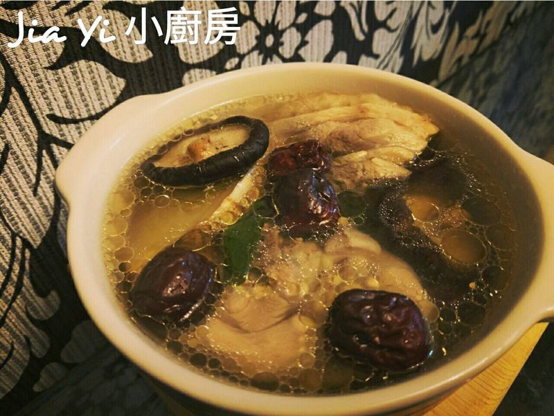 香菇雞湯