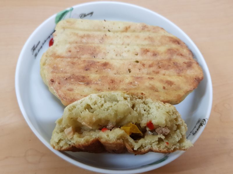 親子手作:蔥蔥蔥炒飯麵包