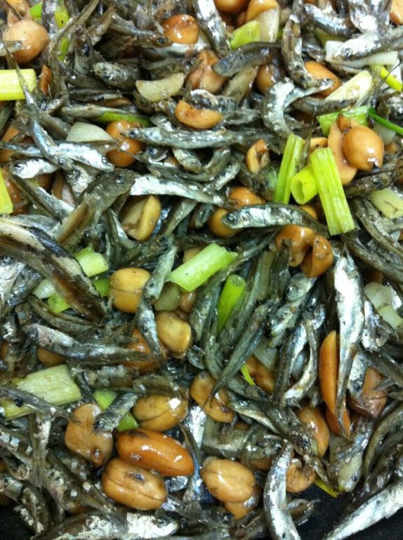花生小魚乾