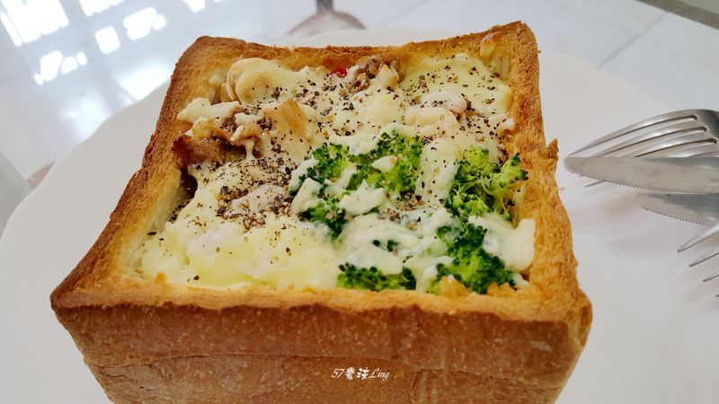 豆腐焗吐司盒子