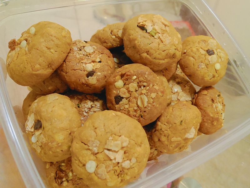 (減糖無油無粉蛋奶素食譜)燕麥花生軟餅乾