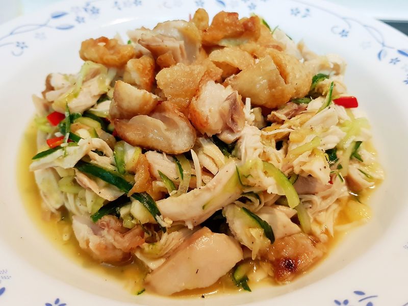 酥皮涼拌雞絲