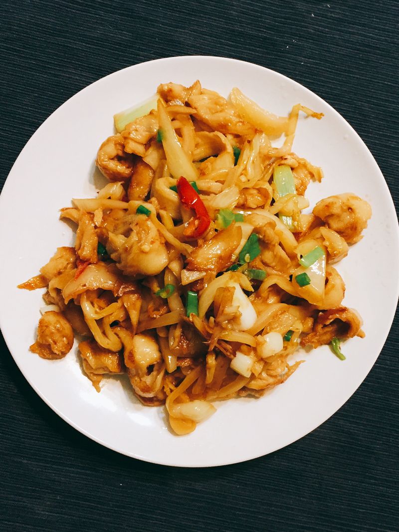 酸菜炒麵腸 簡單家常菜