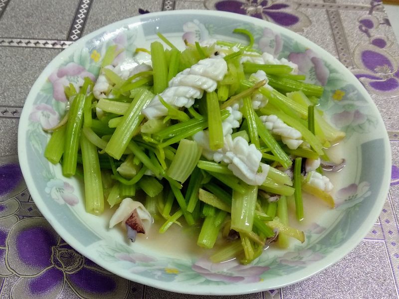 芹香透抽