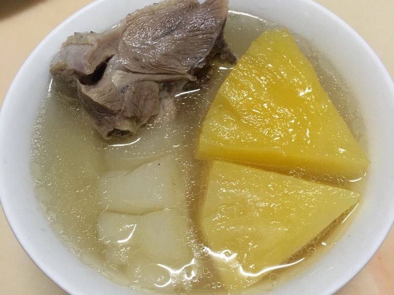 鳳梨苦瓜雞湯（2018 R203)