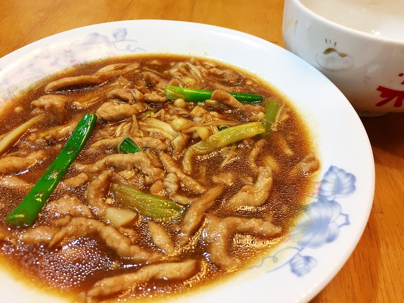蔥爆豬肉金針菇