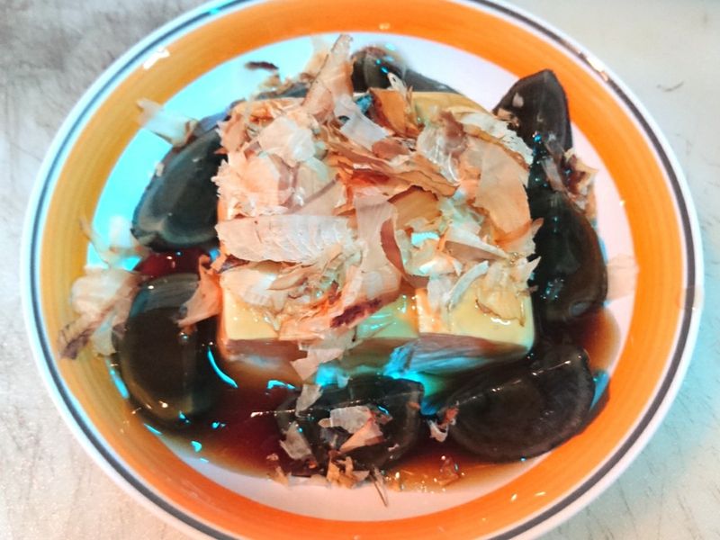 柴魚皮蛋豆腐