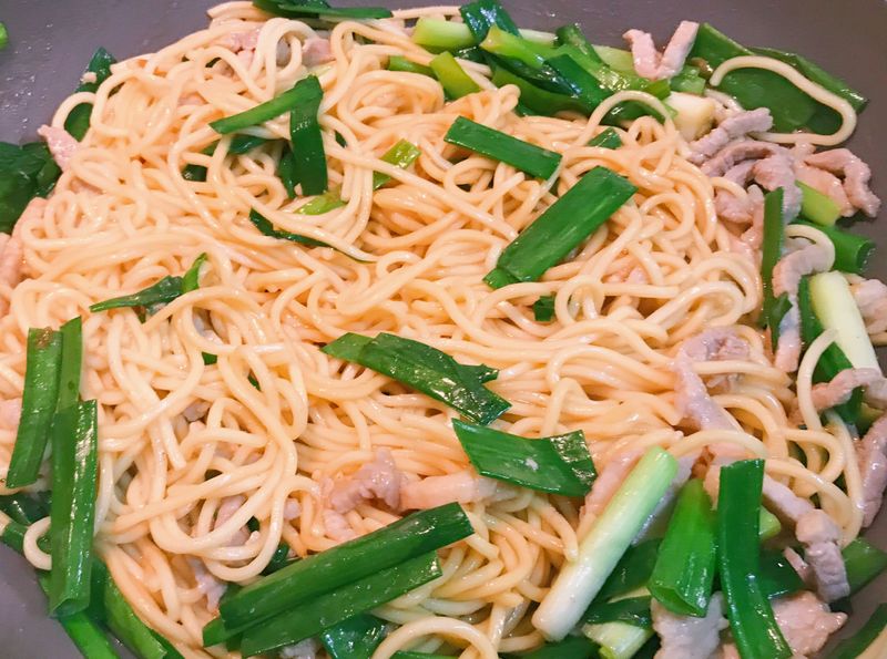 肉絲炒麵
