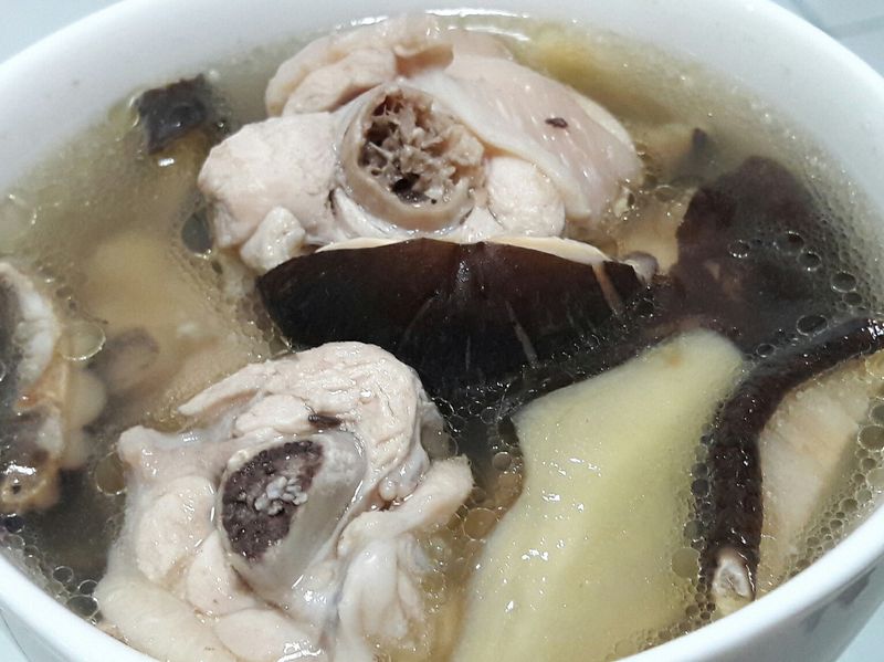 香菇雞湯