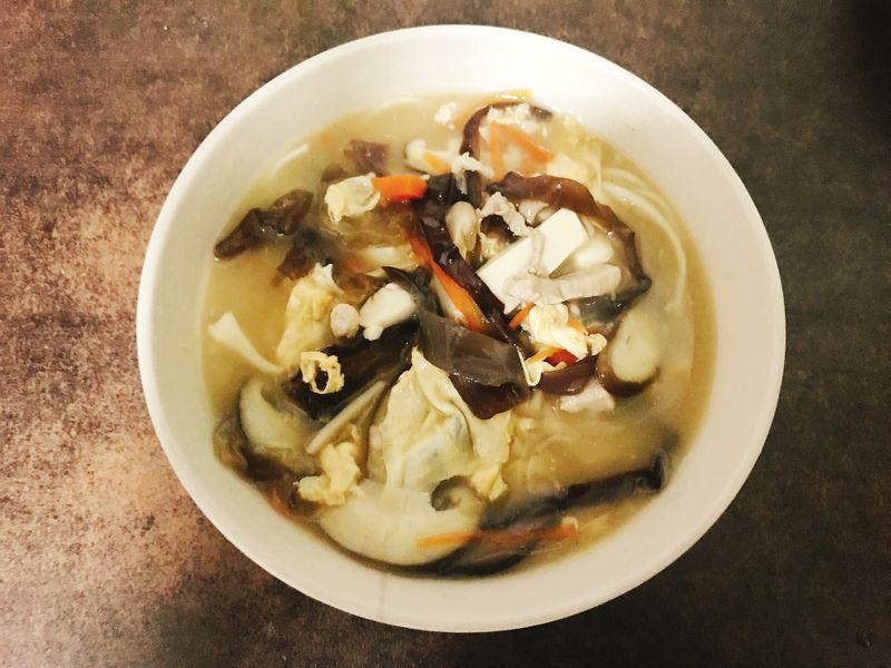 酸辣湯麵