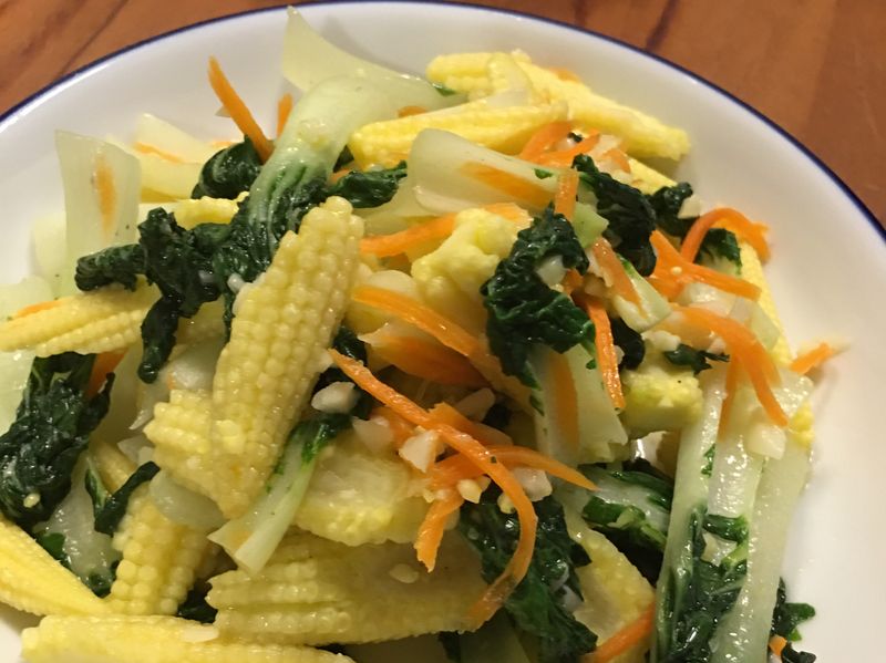 玉米筍炒奶油白菜