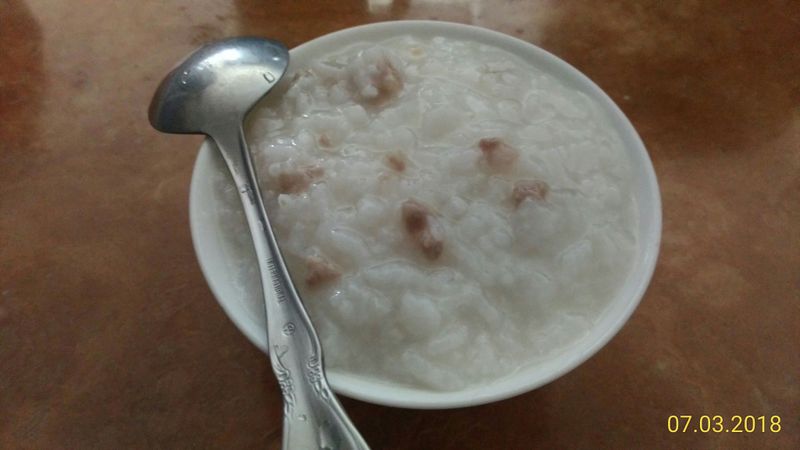 碎肉白粥
