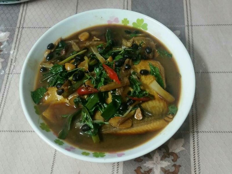 塔香煨虱目魚肚