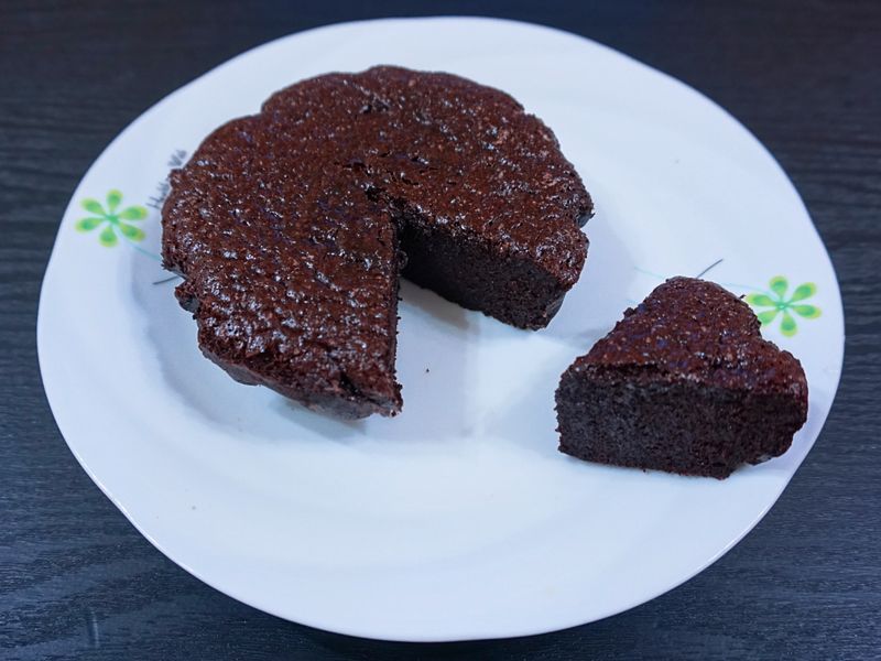 兩種材料巧克力蛋糕