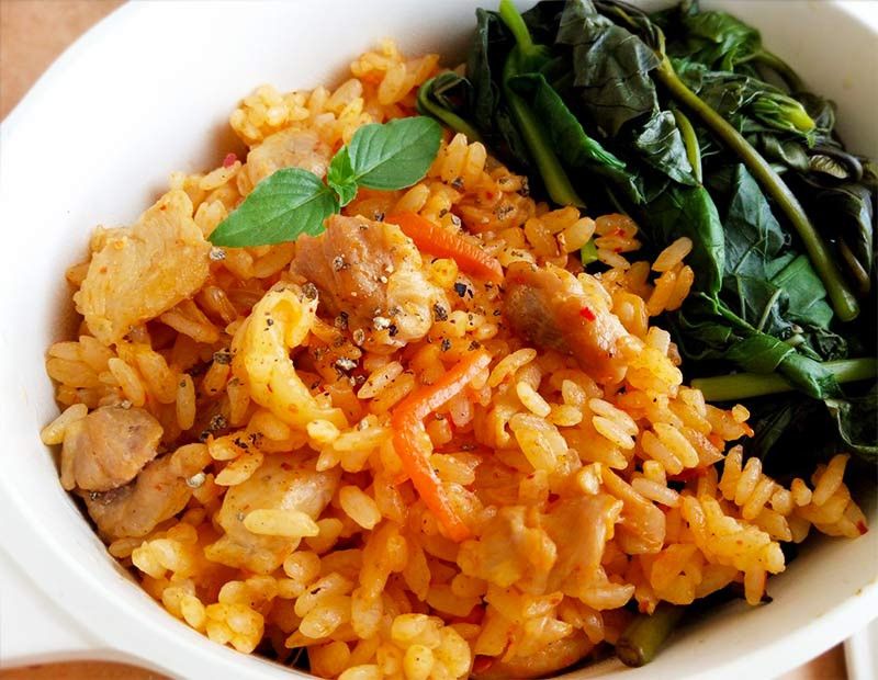 泡菜雞丁炒飯