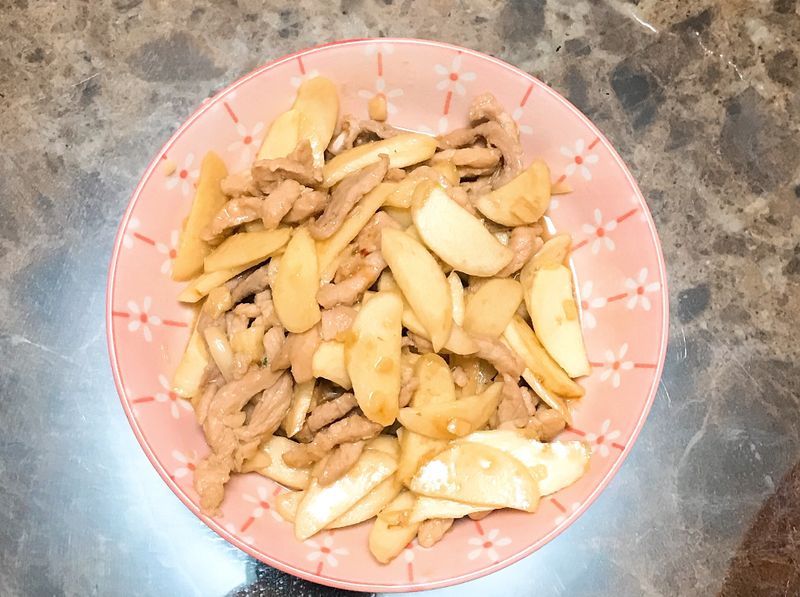 美人腿炒肉絲