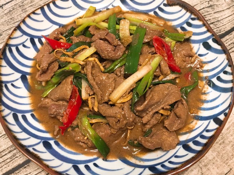 家常版熱炒料理:蔥爆牛肉
