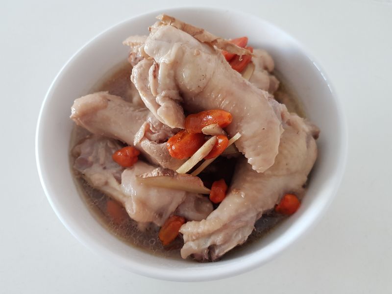麻油雞酒