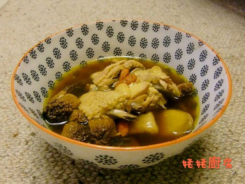 姬松茸清雞湯