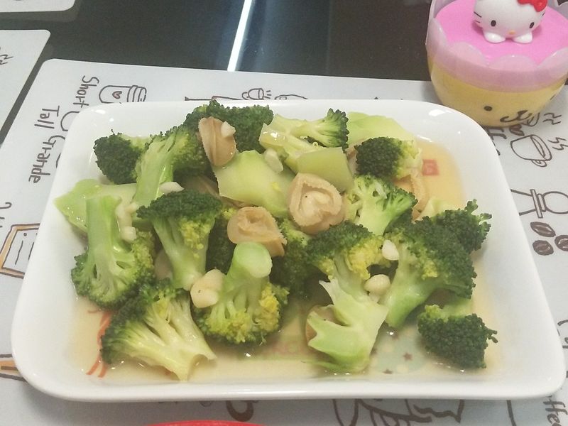 鲍鱼花椰菜
