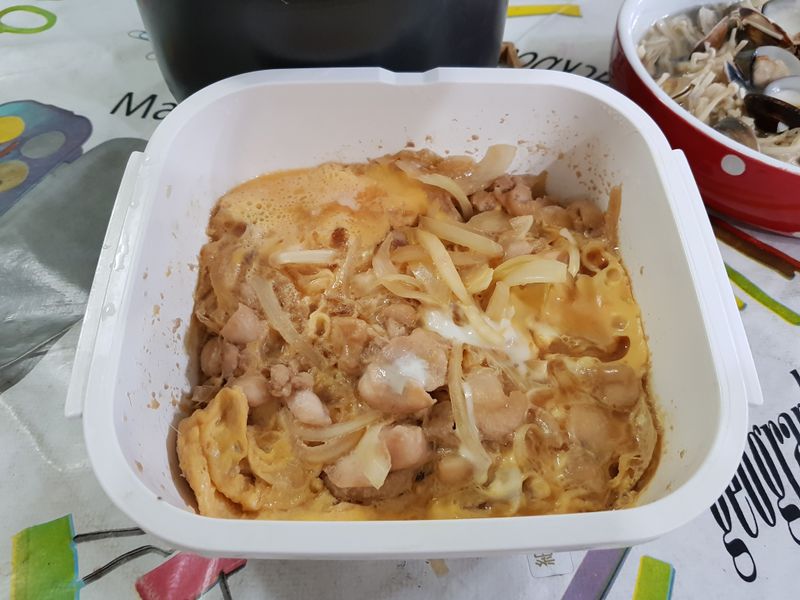 Gourlab微波爐盒煮親子丼飯