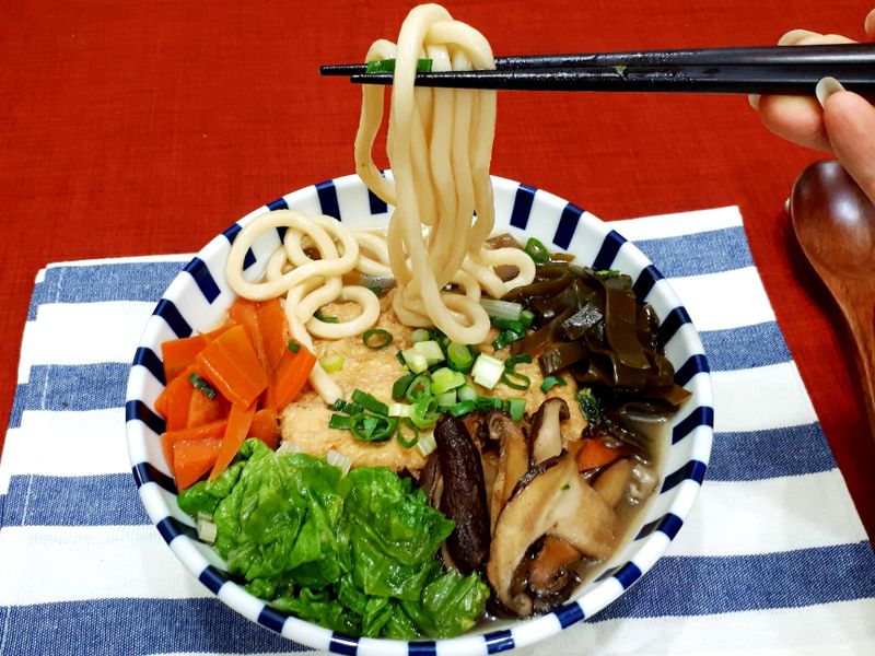 豆皮烏龍麵