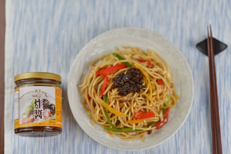 炸醬炒麵