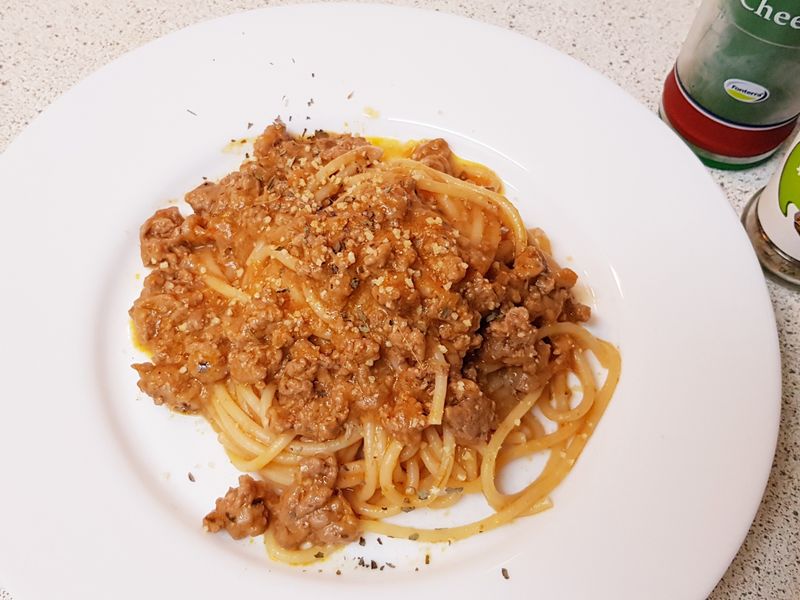 牛絞肉紅醬義大利麵