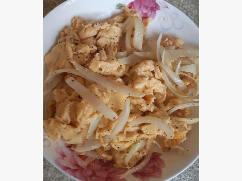 洋蔥炒蛋